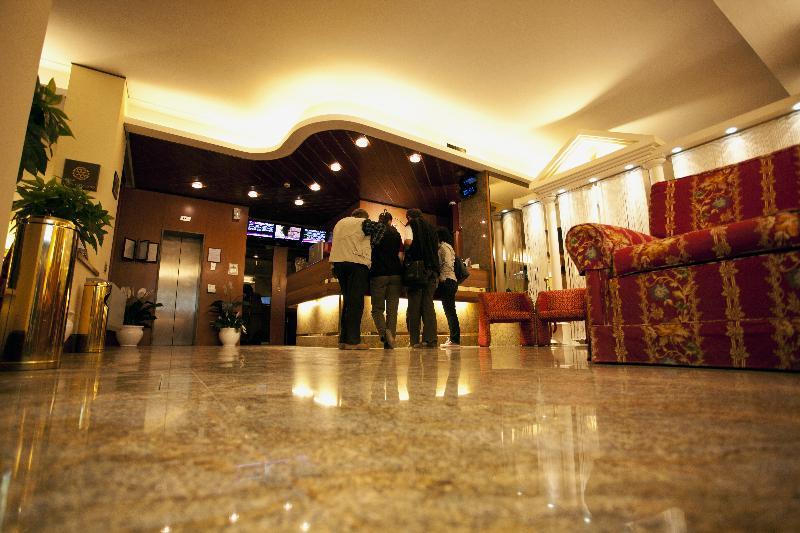 Hotel Augustus à Ottaviano Extérieur photo