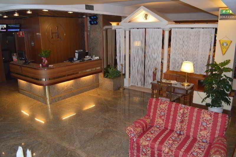 Hotel Augustus à Ottaviano Extérieur photo