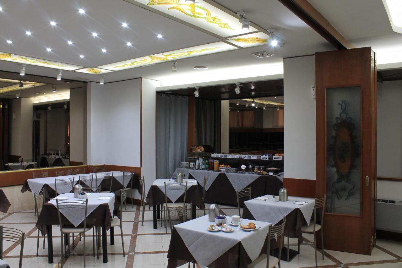 Hotel Augustus à Ottaviano Extérieur photo