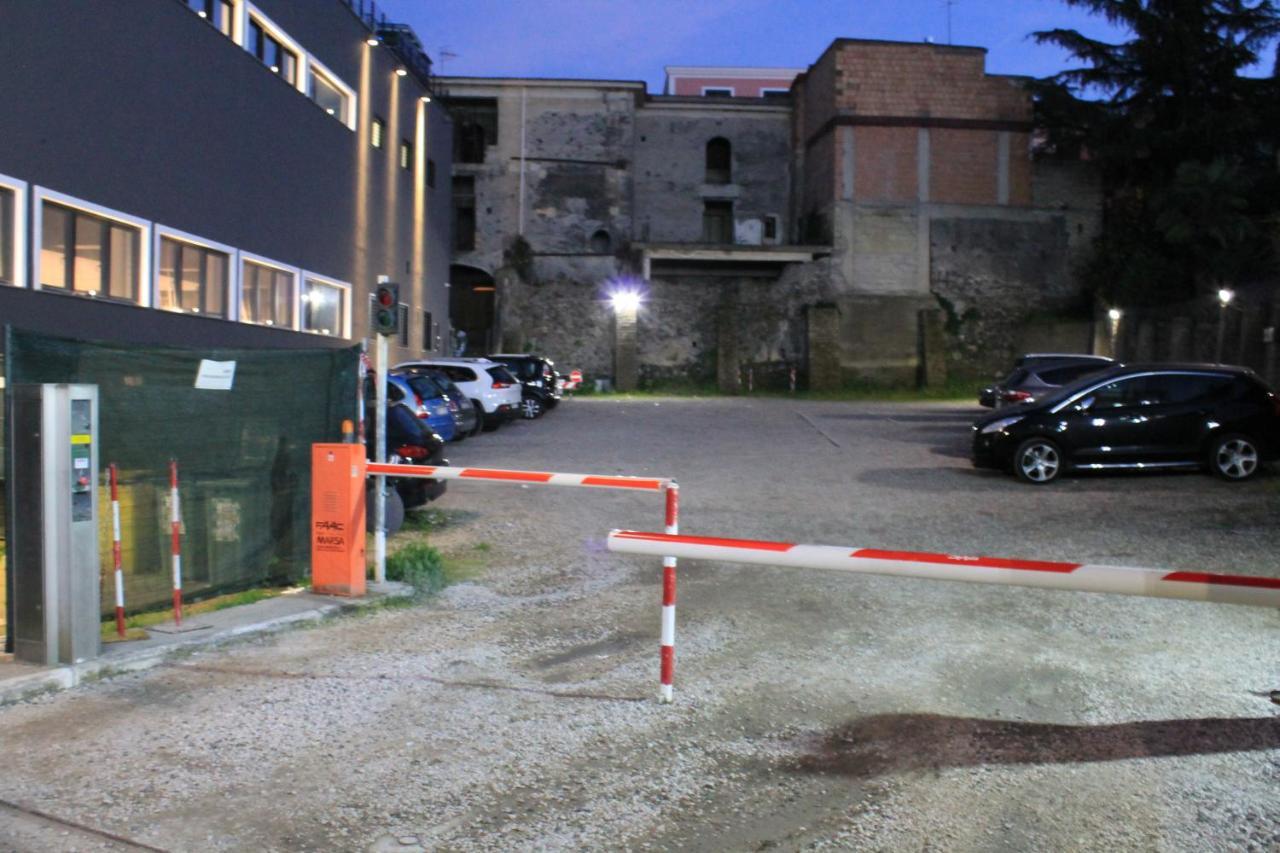 Hotel Augustus à Ottaviano Extérieur photo