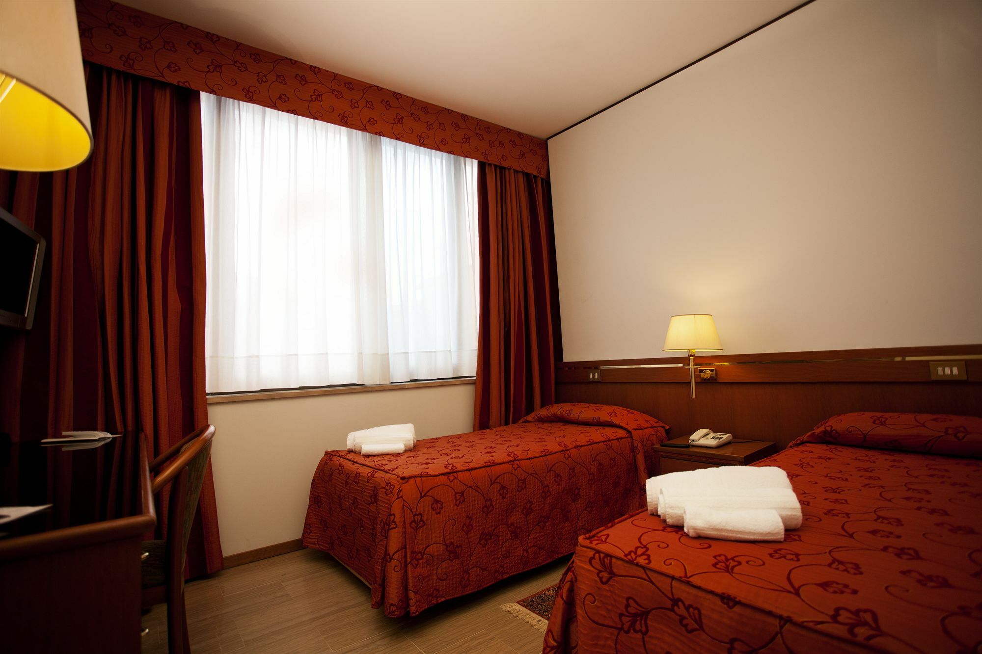 Hotel Augustus à Ottaviano Extérieur photo