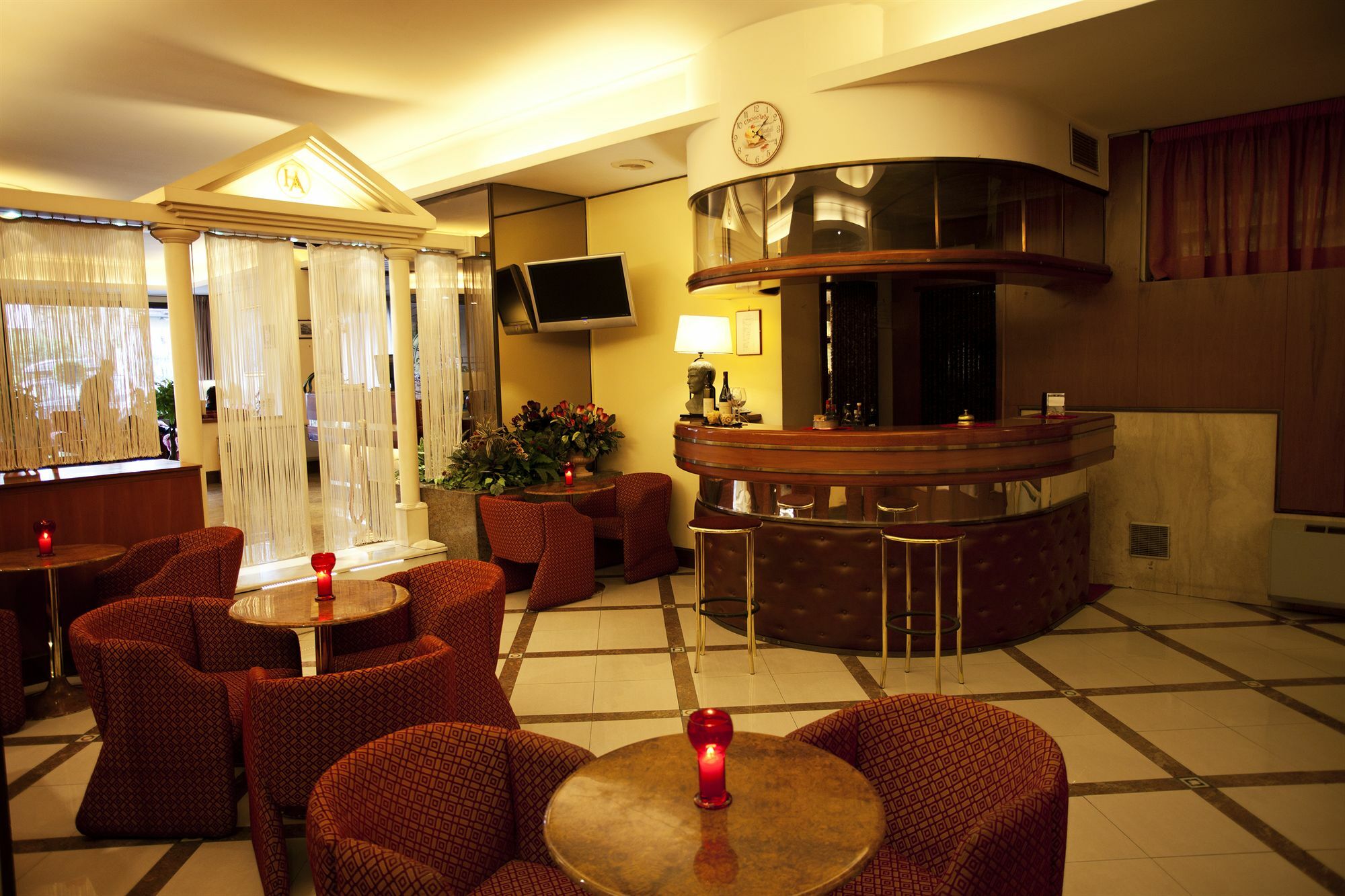 Hotel Augustus à Ottaviano Extérieur photo